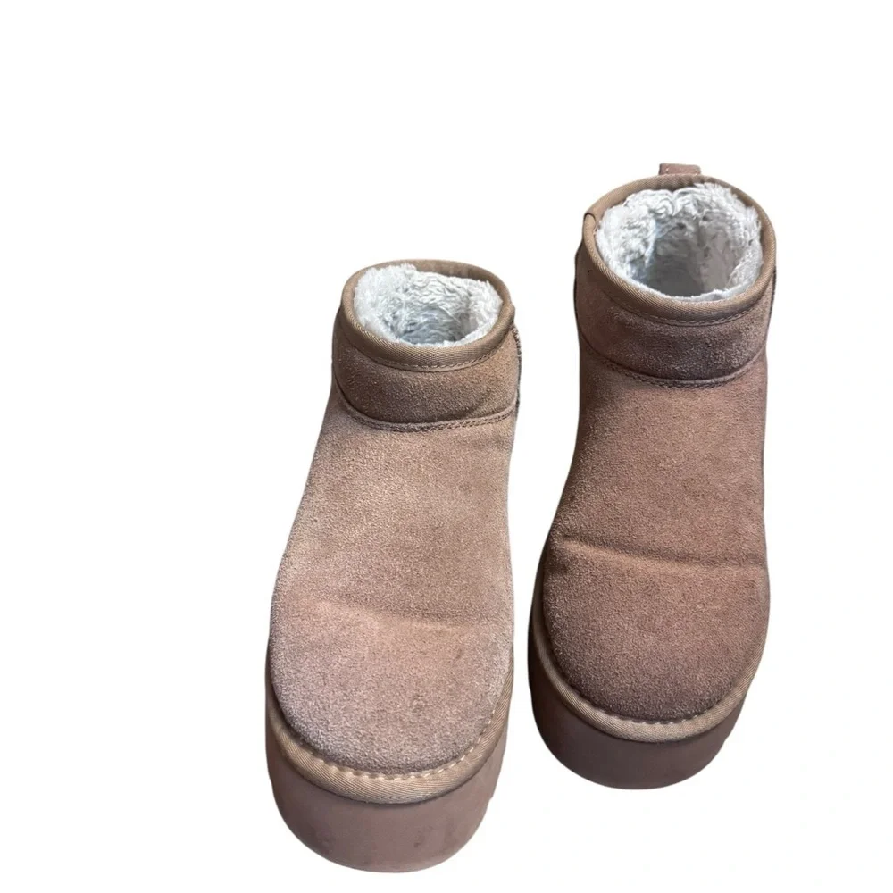 PROJECT CLOUD Suede Women’s Classic Mini Platform Lined Boots Cozy SZ 8.5 Taupe